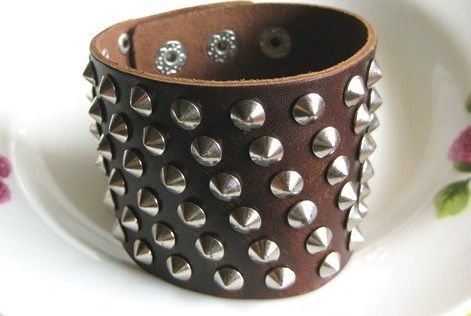 Pulseira com rebite, moda, 100% couro genuíno